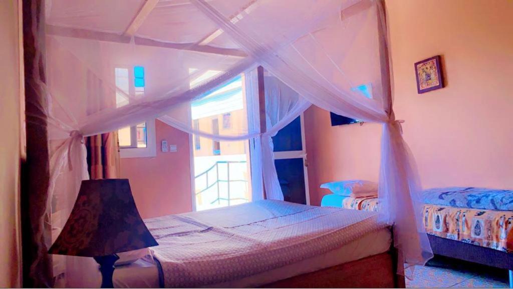 Africa 6 Plage Somone Luaran gambar