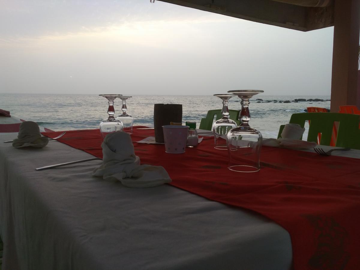 Africa 6 Plage Somone Luaran gambar