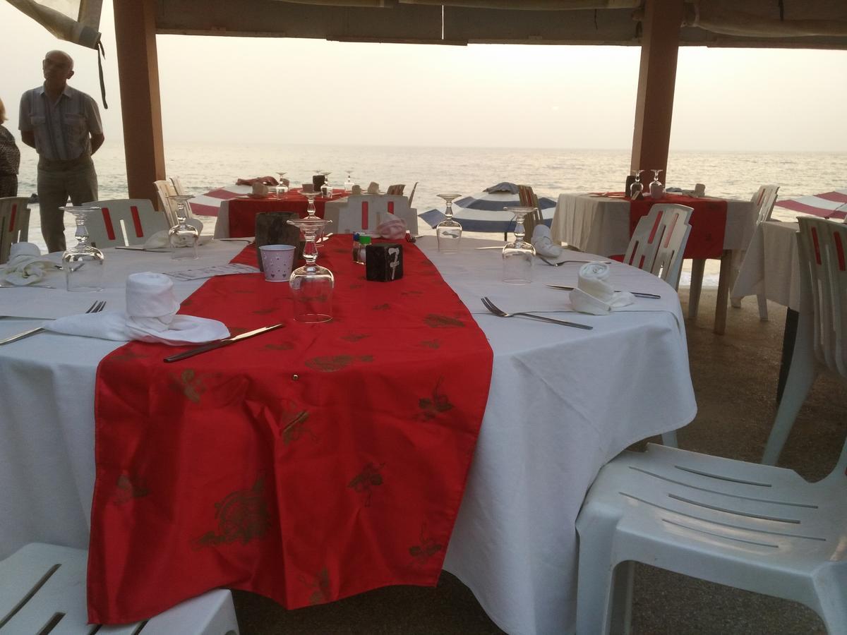 Africa 6 Plage Somone Luaran gambar
